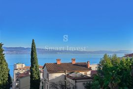 OPATIJA, stan 2S+DB s okućnicom, u luksuznoj novogradnji s bazenom (S1), Opatija, Appartment