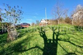 KARLOVAC- Kućica za odmor i zemljište na 2881m2 blizina Kupe, Karlovac - Okolica, Kuća