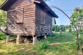 KARLOVAC- Zemljište na 2.881m2 blizina Kupe i kućica za odmor, Karlovac - Okolica, Γη