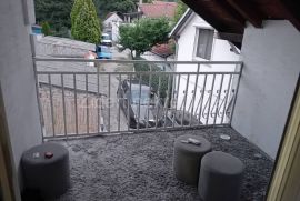 Ledine, Surčinska, kuća 130m2, Novi Beograd, Haus