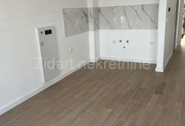 2.5 stan novogradnja Aviv Park sa dvorištem, Zvezdara, Appartment