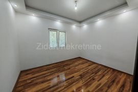 Ledine, poslovno-stambena kuća od 189m2, Novi Beograd, Ev