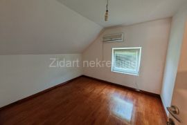 Ledine, poslovno-stambena kuća od 189m2, Novi Beograd, Ev