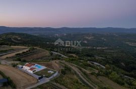 ISTRA,BUZET - Predivna vila s očaravajućim pogledom, Buzet, Casa