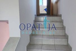 Vodice, Stan na drugom katu, 200m do mora, Vodice, Appartement