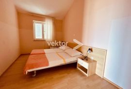 Premantura, aparthotel s 13 apartmana, Medulin, Poslovni prostor