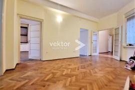 Brajda, komforan 5-sobni stan sa dva balkona, Rijeka, Appartment