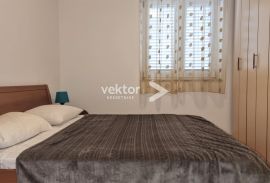 Malinska, apartman u blizini plaže, Malinska-Dubašnica, Apartamento