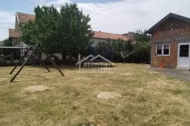 Surčin - Ledine - 263m2(500)+16a ID#21224, Surčin, Famiglia