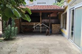 Surčin - Ledine - 263m2(500)+16a ID#21224, Surčin, Famiglia