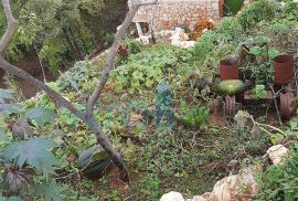 Dobrinj, okolica, Samostojeća kuća sa bazenom i velikom okućnicom, prodaja, Dobrinj, Σπίτι