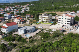 ZADAR, MASLENICA - Ekskluzivan stan s privatnim bazenom samo 200 metara od mora! Novogradnja! S2, Jasenice, Appartement