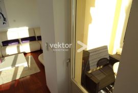 Opatija, 120m2, 2-soban s dnevnim boravkom, stara vila, Opatija, Apartamento