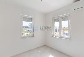 PRODAJA apartman Novalja 66,16 m2, prodaja, 350m od mora, bazen, Novalja, Kвартира