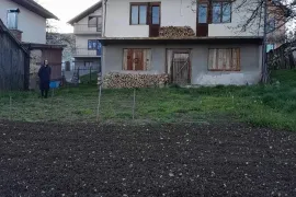 قائمة بيانات_حقول+افتراضي+عنوان, Šipovo, بيت