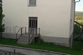 قائمة بيانات_حقول+افتراضي+عنوان, Šipovo, بيت