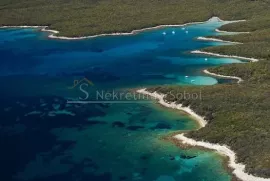 Punta Križa, Otok Cres - Zemljište, 27000 M2, Mali Lošinj, Земля