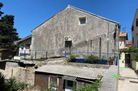 Mali Lošinj - Kuća, 200 m2, Mali Lošinj, Дом