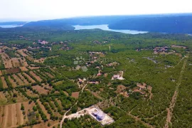 Villa na mirnoj lokacija u blizini Labina!, Labin, Casa