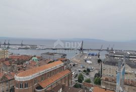 RIJEKA, CENTAR - stan 93m2 panoramski pogled na more i grad, Rijeka, شقة