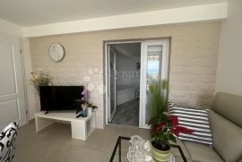 Stan Oprić 45 m², Opatija - Okolica, Wohnung