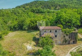 Motovun okolica, kuća za adaptaciju okružena prirodom, Motovun, بيت