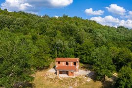 ISTRA, BUZET - Kuća u bajkovitom okruženju, Buzet, House