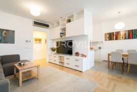 VMD Tuškanova, luksuzan novo adaptiran četverosoban stan + 2 GPM, Zagreb, Wohnung