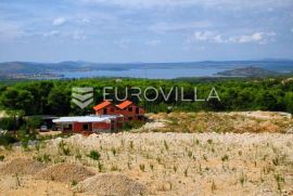 Šibenik, Bilice, građevinsko zemljište u S – zoni 13.345 m2, Šibenik - Okolica, أرض