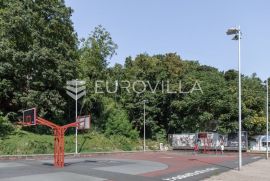 Tuškanac zemljište 1.160m2 za izgradnju obiteljske vile BRP 400m2, Zagreb, Terra