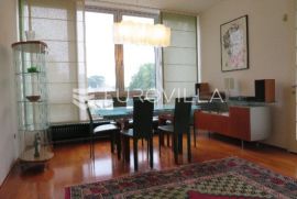 Nazorova trosoban stan 80m2, Zagreb, Appartment