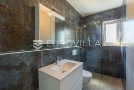 Istra, Poreč, trosoban penthouse 177 m2 - 800 m od mora, Poreč, Wohnung