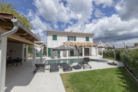 Istra, Barban prekrasna villa NKP 160 m2 sa bazenom, Barban, Famiglia