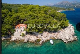 Otok Koločep (Dubrovnik), vila s ekskluzivnom pozicijom prvi red do mora, Dubrovnik - Okolica, Εμπορικά ακίνητα