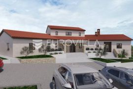 Istra, Rovinjsko Selo, stambeno poslovni objekt 600 m2 na zemljištu 3500 m2 u izgradnji, Rovinj, Casa