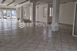 Split, najam prostora, 180m2 uz 8 P-mjesta, Split, Commercial property