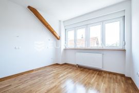 Zagreb, Trešnjevka, prekrasan dvoetažan stan 106.5 m2 u potkrovlju, Zagreb, Flat