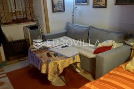 Istra, Pula, jednosoban stan NKP 35m2 u neposrednoj blizini centra grada, Pula, Apartamento