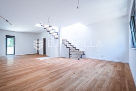 Zagreb, NOVOGRADNJA, Šenoina ulica, moderan četverosoban stan NKP 130,11 m2, Zagreb, Appartement