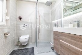 Zagreb, Mikulići luksuzan četverosoban stan NKP 122 m2, Zagreb, Apartamento