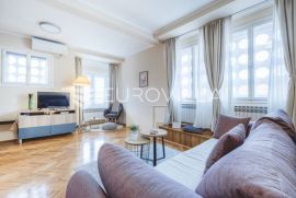 Zagreb, Centar, Dalmatinska, luksuzan i potpuno opremljen stan sa 3 moderna apartmana u centru grada, Zagreb, Appartement