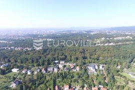 Gornje Prekrižje obiteljska kuća 220m2 na zemljištu 450 m2, Zagreb, Casa