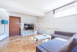 Zagreb, Maksimir, Donji Bukovac uređen trosoban stan 71,12 m2, Zagreb, Διαμέρισμα