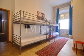 Stan cca 93 m2 | Uhodan posao turističkog iznajmljivanja | Atraktivna lokacija | Dubrovnik, Dubrovnik, Flat