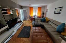 OTOK KRK, NJIVICE - Apartman 50 m2 300 m od mora, Omišalj, شقة