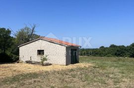 ISTRA, KRNICA - Prostrano građevinsko zemljište, Marčana, Arazi