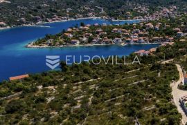 Drvenik Veliki  2.200 m2 poljoprivredno zemljište, Trogir - Okolica, Arazi