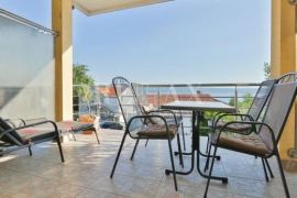 Crikvenica,Dramalj - Kuća sa 7 apartmana, Crikvenica, Haus