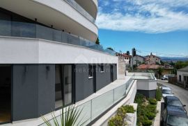 OPATIJA- stan u novogradnji 143m2 s pogledom na more+ okućnica 57m2- APARTMAN 3, Opatija, Διαμέρισμα