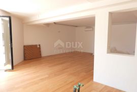 OPATIJA- stan u novogradnji 169m2 s pogledom na more + okućnica 75m2 - APARTMAN 4, Opatija, Flat